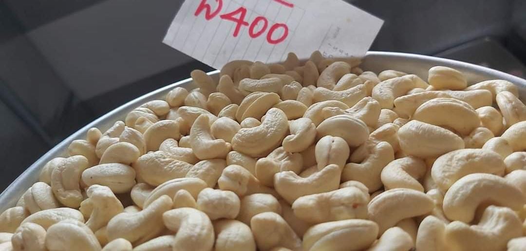 Premium Quality Cashew W400 from JANKI AGRO INDUSTRY