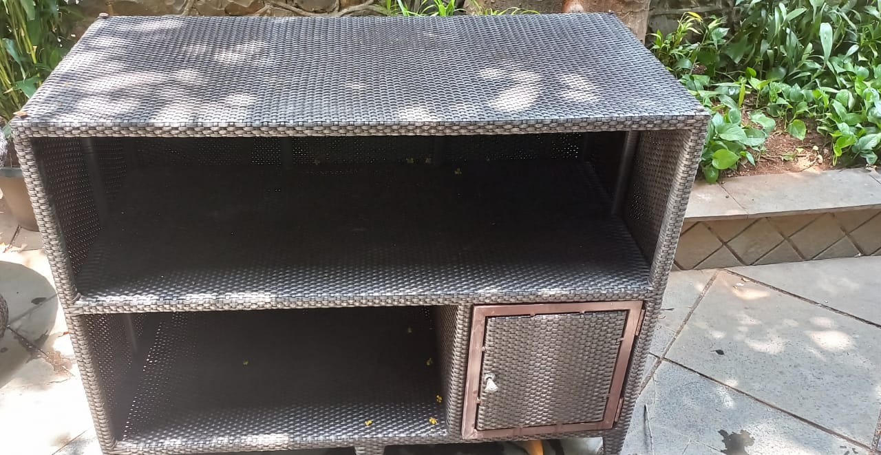 Loom crafts luxury garden furniture from SPIDER CAPITAL