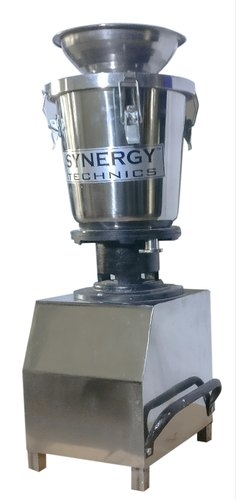 Heavy Duty Mixer Grinder from Synergy Technics