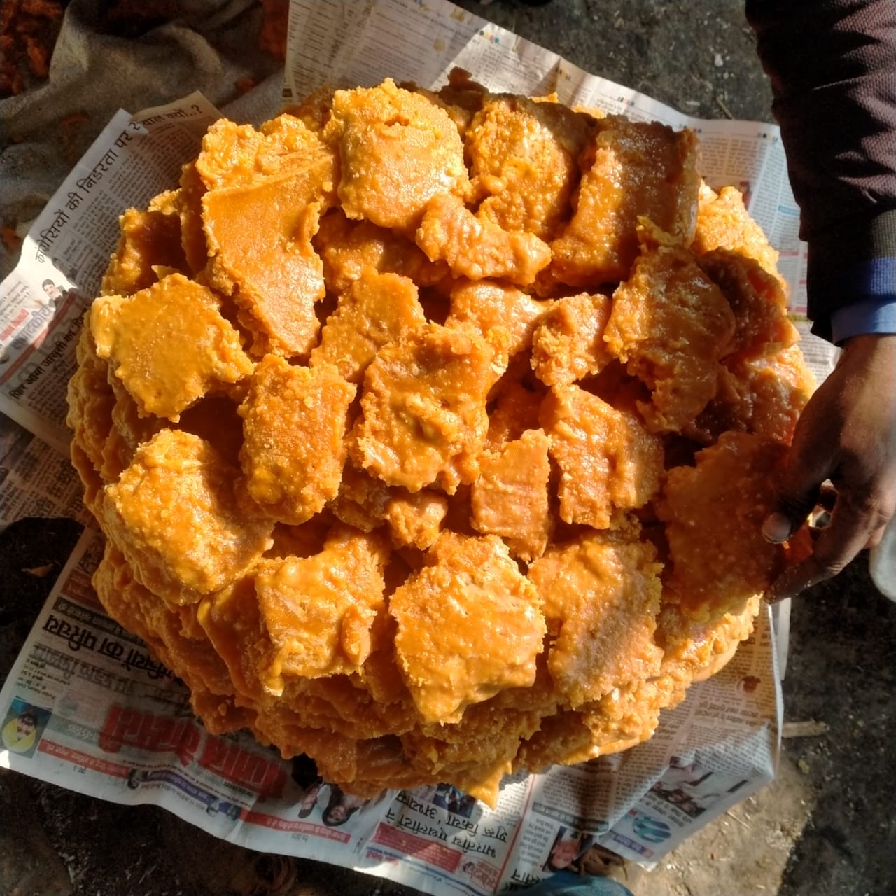 Best Quality Natural Jaggery Khurpa from Mahadev jaggery