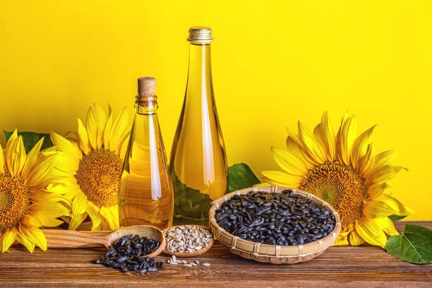 Best Quality Pure Sunflower Oil From Millennium Grains  from Millennium Grains Imports & Exports