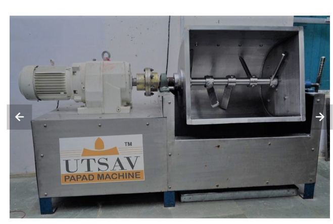 HEAVY DUTY FLOUR MIXER MACHINE from UTSAV PAPAD MACHINE