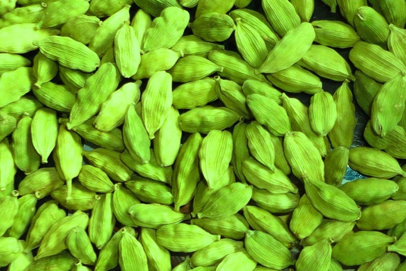 Green Cardamom ,Color : Green ,Natural from Delwai International Pvt Ltd