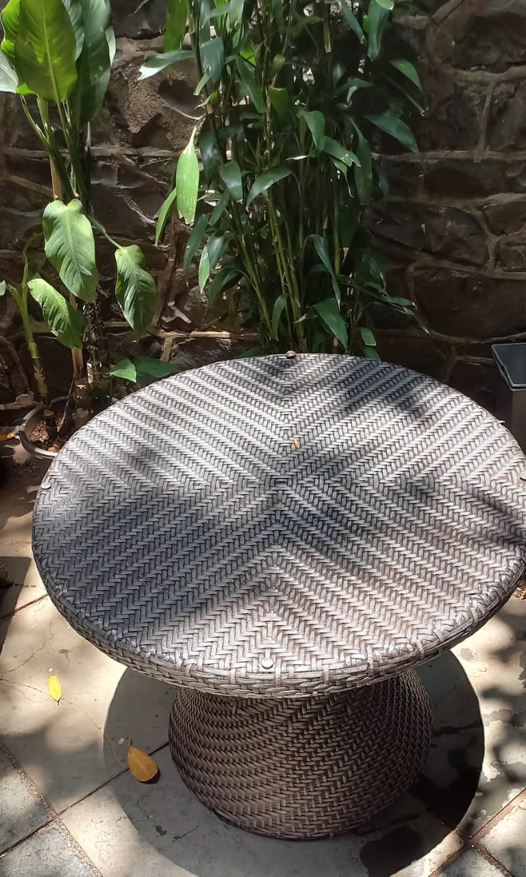 Loom crafts luxury garden furniture from SPIDER CAPITAL