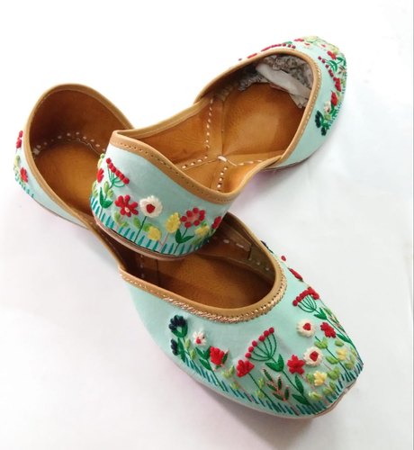 All Jutties Embroidered from Disha Enterprises